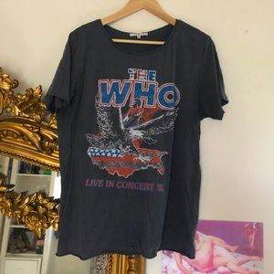 Junk food WHO tee small